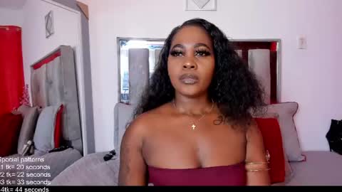 Emilly Roa online show from 3, 8, 2026
