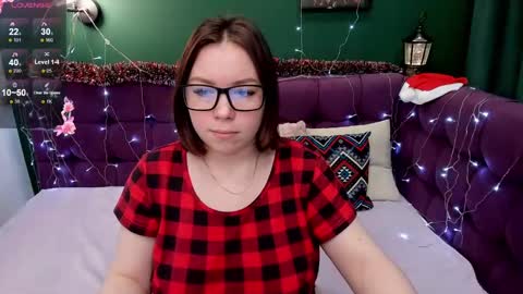 Snapshot of emily_amorre chatting on 30, 12, 2024 Emily 3 online show from 30, 12, 2024
