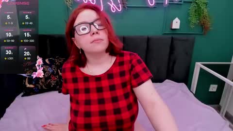 Snapshot of emily_amorre chatting on 17, 1, 2025 Emily 3 online show from 17, 1, 2025