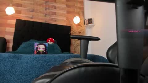 emily_brown04 online show from 3, 10, 2025