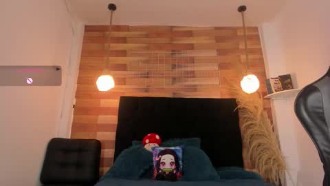 emily_brown04 online show from 7, 10, 2025