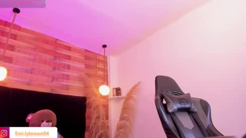 emily_brown04 online show from 15, 2, 2026