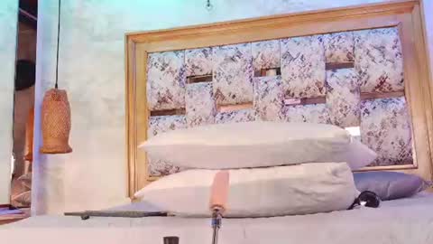 emily_dempsey online show from 9, 7, 2026