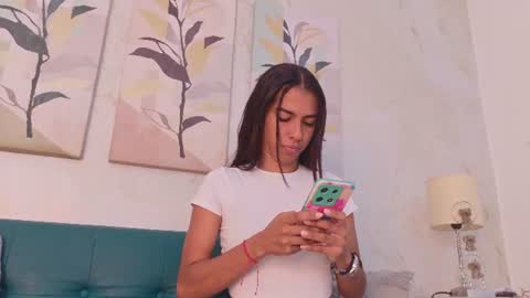 emily_gaviria1 online show from 26, 7, 2026