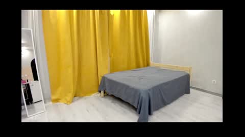Snapshot of emily_gold1 chatting on 1, 2, 2025 My name is EMILY. Please say hello I like to chat with you. If you have requests or dirty talk please  online show from 1, 2, 2025