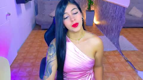 Snapshot of emily_jones3 chatting on 22, 9, 2025 Emily online show from 22, 9, 2025