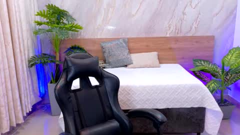 Snapshot of emily_jones3 chatting on 19, 2, 2026 Emily online show from 19, 2, 2026