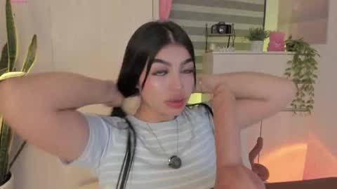 EmilyKenner  Independent model  online show from 2, 7, 2026