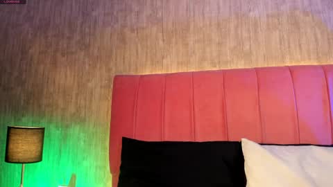Emily  online show from 27, 5, 2026