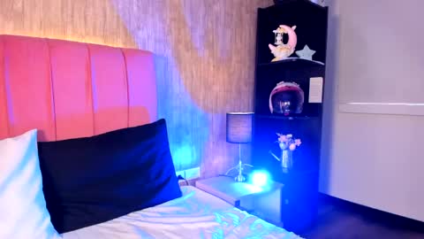 Emily  online show from 3, 6, 2026