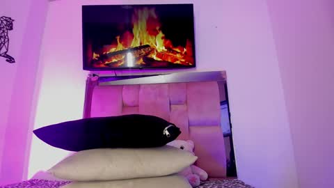 Snapshot of emily_lady20 chatting on 23, 12, 2024 emily lady20  Independient modelIndependiente online show from 23, 12, 2024