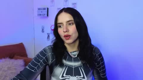 Emily Lindey online show from 3, 2, 2026