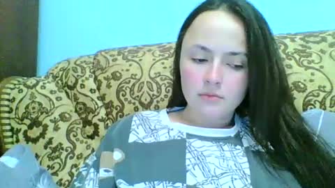 Snapshot of emily_morning_dew chatting on 8, 3, 2025 emily_morning_dew online show from 8, 3, 2025