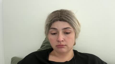 Snapshot of emily_morning_dew chatting on 22, 10, 2025 emily_morning_dew online show from 22, 10, 2025