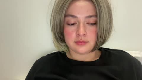 Snapshot of emily_morning_dew chatting on 19, 6, 2026 emily_morning_dew online show from 19, 6, 2026