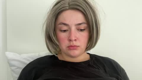 emily_morning_dew online show from 22, 6, 2026