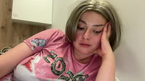 emily_morning_dew online show from 30, 6, 2026