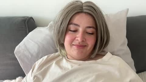 emily_morning_dew online show from 13, 7, 2026