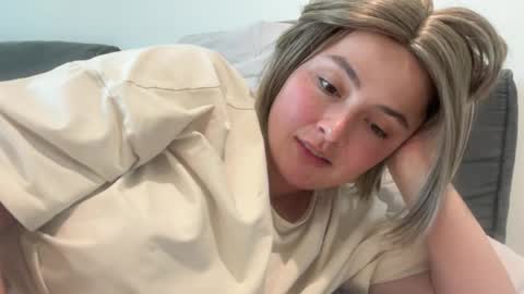 emily_morning_dew online show from 22, 7, 2026