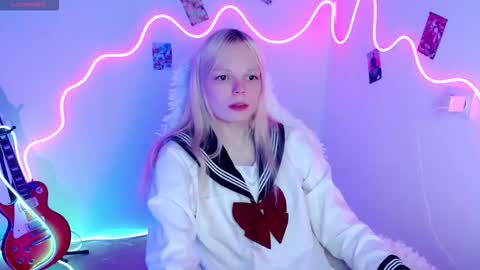 Snapshot of emily_nyaffe chatting on 27, 9, 2025 Lia online show from 27, 9, 2025