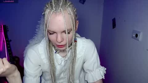 Snapshot of emily_nyaffe chatting on 7, 1, 2026 Lia online show from 7, 1, 2026