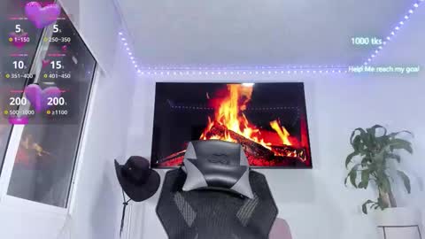 Snapshot of emily_palmeer chatting on 22, 10, 2025 emily_palmeer online show from 22, 10, 2025