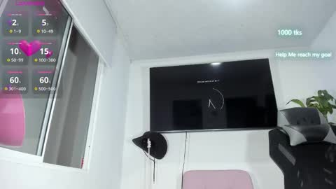 Snapshot of emily_palmeer chatting on 15, 11, 2025 emily_palmeer online show from 15, 11, 2025