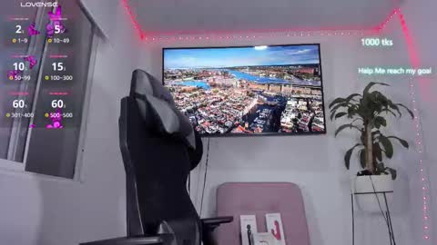 Snapshot of emily_palmeer chatting on 22, 12, 2025 emily_palmeer online show from 22, 12, 2025