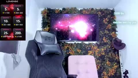 emily_palmeer online show from 9, 7, 2026