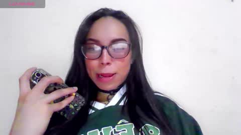 Snapshot of emily_paradise2 chatting on 26, 3, 2026 emily_paradise2 online show from 26, 3, 2026