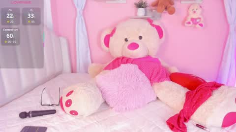 Snapshot of emily_restrepoo chatting on 16, 5, 2026 Emily online show from 16, 5, 2026