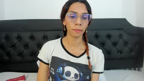 Snapshot of emily_rose78 chatting on 12, 9, 2025 EMILY online show from 12, 9, 2025