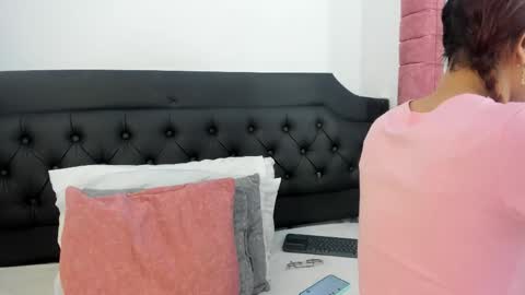 Snapshot of emily_rose78 chatting on 16, 9, 2025 EMILY online show from 16, 9, 2025