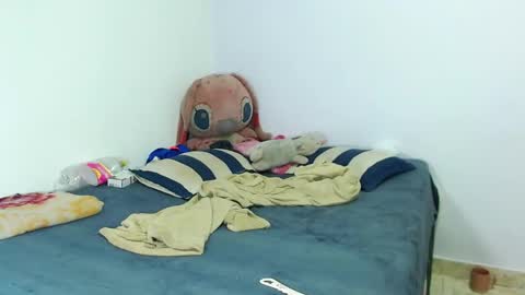 Snapshot of emily_rousxxx chatting on 4, 11, 2025 Emily IGEmmily Baussa online show from 4, 11, 2025