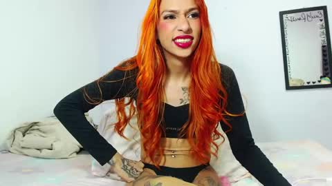 Snapshot of emily_rousxxx chatting on 16, 4, 2026 Emily IGEmmily Baussa online show from 16, 4, 2026