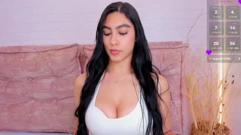 Snapshot of emily_roux chatting on 12, 3, 2026 EMILY online show from 12, 3, 2026