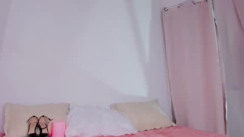 Snapshot of emily_walker4 chatting on 26, 3, 2026 emily_walker4 online show from 26, 3, 2026