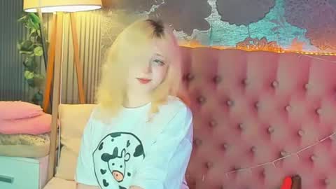 Baby Emelli online show from 5, 8, 2026