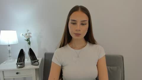 EmilyCharming online show from 28, 12, 2024