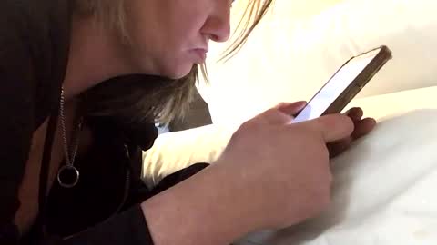 Snapshot of emilyclear chatting on 19, 5, 2026 emilyclear online show from 19, 5, 2026