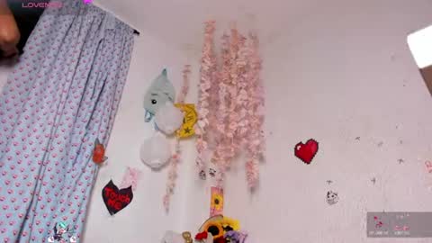 Emily online show from 22, 7, 2026