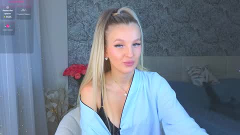 emilydancee online show from 14, 12, 2024