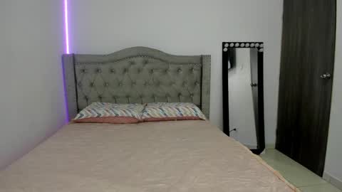 Camila online show from 7, 1, 2025