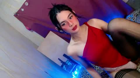 Snapshot of emilyfuckers chatting on 3, 1, 2025 ariane online show from 3, 1, 2025