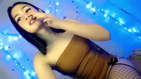 Snapshot of emilyfuckers chatting on 15, 1, 2025 ariane online show from 15, 1, 2025