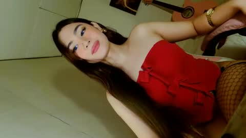 Snapshot of emilyfuckers chatting on 17, 1, 2026 ariane online show from 17, 1, 2026