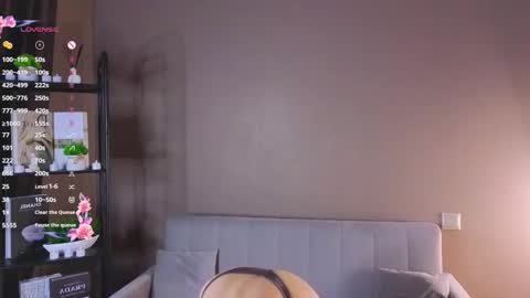 Snapshot of emilyhalden chatting on 4, 3, 2026 Emi online show from 4, 3, 2026