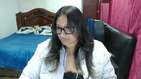 Snapshot of emilylove14 chatting on 2, 11, 2025 Emily Cortez online show from 2, 11, 2025