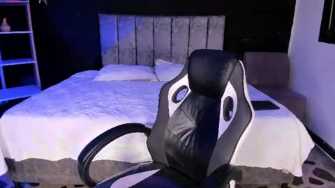 emilymora1_ online show from 29, 6, 2026