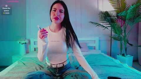 Snapshot of emilyramsey chatting on 19, 3, 2026 Emily online show from 19, 3, 2026